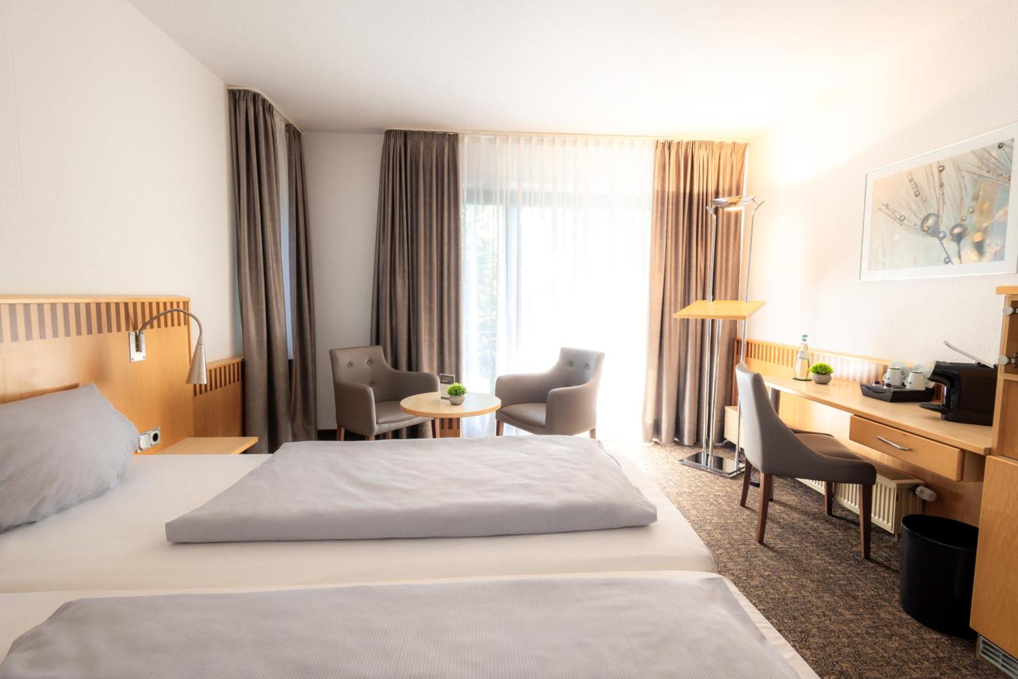 Parkhotel Nuembrecht Zewnętrze zdjęcie